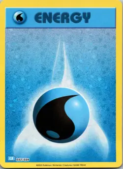 Basic Water Energy Classic Collection Trading Card Game Classic 033/034 NM - Image 1