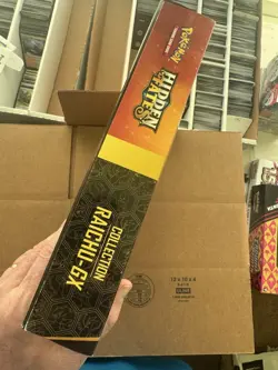 Pokemon TCG Hidden Fates Raichu GX Collection Box New Factory Sealed 728192512490 - Image 2