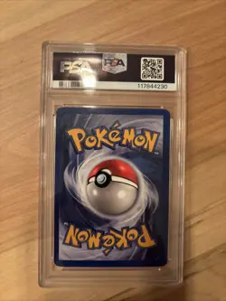 1999 POKEMON BASE SET UNLIMITED #5 CLEFAIRY-HOLO PSA 8 - Image 3