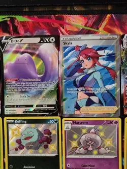 Pokemon Shining Fates Lot of 17 Cards - Shiny Fault, UR, AR - Image 3
