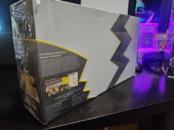 Pokemon Celebrations Ultra-Premium Collection Box 25th Anniversary 290-80914 - Image 5