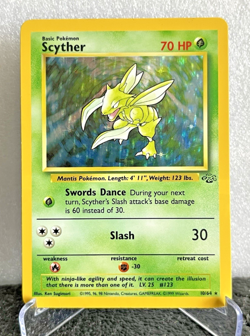 Scyther 10/64 Holo Jungle Pokemon Card LP+ Vintage 1999 WOTC Holographic - Image 1
