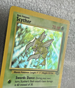 Scyther 10/64 Holo Jungle Pokemon Card LP+ Vintage 1999 WOTC Holographic - Image 2
