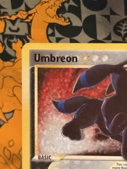 Pokemon TCG Umbreon Gold Star 17/17 Celebrations Holo FRESH PULL MINT - Image 3