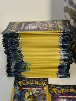 Pokemon Sun And Moon Lost Thunder 3 Card Booster Pack X60 With Display Box! - Image 4