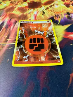 Fighting Energy 110/110 LP-DMG Holo Rare Holon Phantoms 2006 Pokemon TCG - Image 2