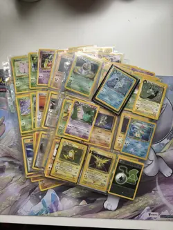 Pokemon TCG Uncommon/Common/Holo Card Bundle Vintage WOTC 160+ Cards - Image 1