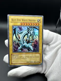 Blue-Eyes White Dragon SKE-001 Starter Deck: Kaiba Evolution Unlimited - Image 1