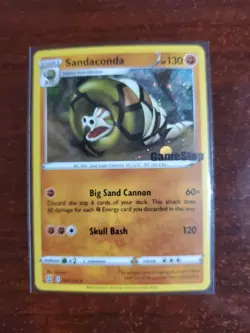 Sandaconda - 082/163 - GAMESTOP Stamp Battle Styles - Promo - Pokemon - Image 1