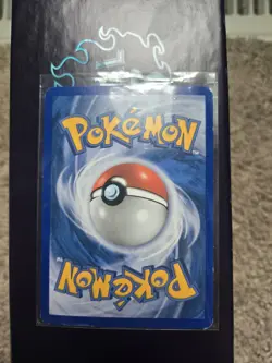2005 Pokemon Card Latias 8/113 EX Delta Species Rare Reverse Holo - Image 2