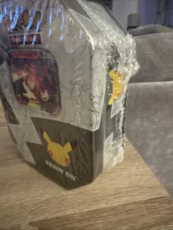 Pokemon TCG 25th Anniversary Celebrations Tin Lance's Charizard V SEALED See Pic 820650809880 - Image 4
