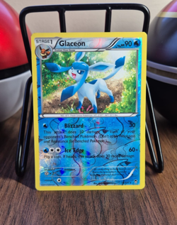Pokemon TCG Glaceon Furious Fists Reverse Holo Rare 19/111 LP - Image 1