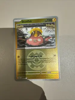 Pokemon TCG - Ascended Heroes - (Quick Ball Reverse Holo) - Stunfisk - 062/217 - Image 1