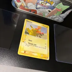 Pikachu - 016/017 Pokemon POP Series 2 - Regular Damaged - Image 5