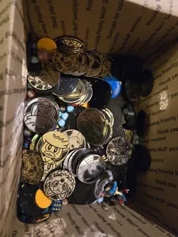 BULK NEW LOT of Pokemon TCG Dice, Coins And Damage Counters - Image 1