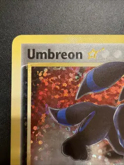 Pokemon TCG Umbreon Gold Star 17/17 Celebrations 25th Anniversary - Image 2