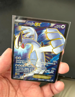 2015 Pokemon XY Ancient Origins Lugia EX 94/98 Full Art Holo 94/98 - Portuguese - Image 3