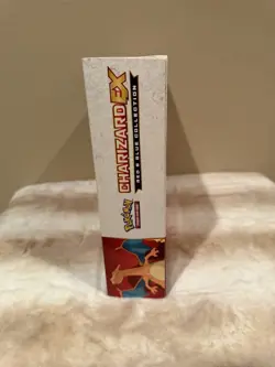 Pokemon 20th Anniversary Charizard EX Red and Blue Collection Box Box Has Flaws - Image 4