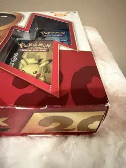 Pokemon 20th Anniversary Charizard EX Red and Blue Collection Box Box Has Flaws - Image 5