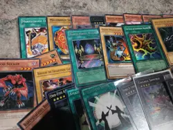 Yu-Gi-Oh! 400+ TCG Card Lot Mixed Cards Holo/ Rares/ 1st Edition Assorted Mix - Image 3
