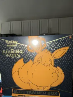 Pokemon TCG Shining Fates Elite Trainer Box - 29080817 820650808173 - Image 1