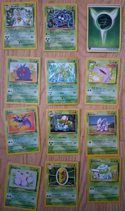 Pokemon 40 Random Cards Bulk Lot - Common Vintage, Moderately Played - Image 4