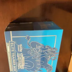 Pokemon Sword and Shield Battle Styles ETB Combo Set Red/Blue Arts with Case - Image 5