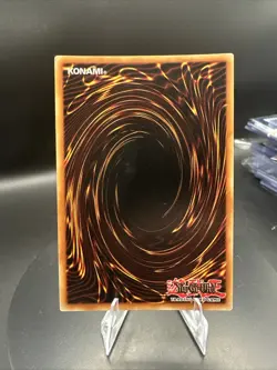 Yu-Gi-Oh! TCG Blue-Eyes White Dragon - Image 3
