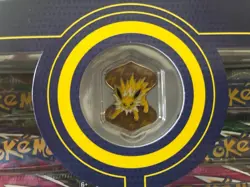 Sealed Pokemon TCG - Jolteon VMAX Premium Collection Box with Evolving Skies - Image 3