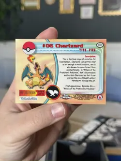 Topps Chrome Pokemon Charizard #06 - Image 3
