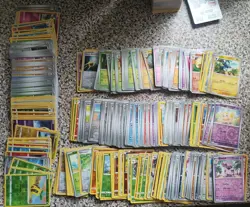 MASSIVE Pokemon TCG Lot 1100 Cards: Bulk, 600 Reverse Holo, Vintage, Rares+More - Image 4