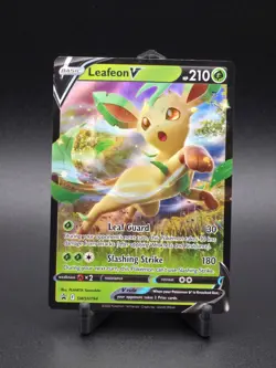 Leafeon V SWSH194 NM Holo Foil Promo Rare Pokemon Card - Image 1