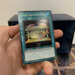 Yugioh Gold Sarcophagus HISU-EN051 Secret Rare 1st Edition NM - Image 3