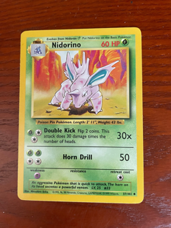 Pokemon Nidorino 37/102 SINGLE USED EXCELLENT CONDITION SEE PHOTOS - Image 1