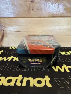 🔥Pokemon TCG: V Heroes Tin - Umbreon V! Factory Sealed!🔥 - Image 3