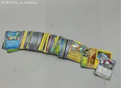 Morpeko Gold Secret Rare Pokemon Card Lot w/ Holos Sleeves Tin Nintendo Modern - Image 2