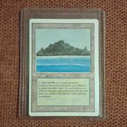 Magic: The Gathering Tropical Island Land Regular Revised Rare Jesper Myrfors - Image 1
