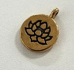 Gold Black Lotus Friendship Bracelet Pin MagicCon Atlanta 2025 Exclusive golden - Image 1
