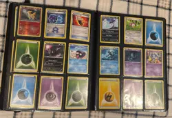 Ultra Pro PRO Binder - Yellow Pikachu - Leather - 9 Pocket - 2019 - with cards - Image 2