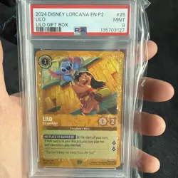 2024 DISNEY LORCANA EN P2-PROMO LILO GIFT BOX #25 LILO - ESCAPE ARTIST PSA 9 - Image 2