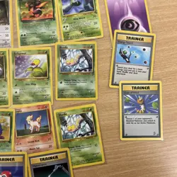 Pokemon Vintage WOTC mixed Bundle x32 cards - Image 5