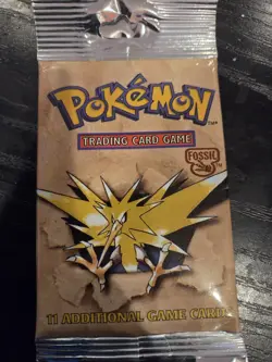 Pokemon Fossil Booster Pack – Zapdos – Sealed – 20.85g – WOTC - with Hard Case - Image 2