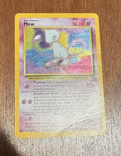 Pokemon TCG Holographic Mew Black Star Promo #9 Card WOTC 1999-2000 Vintage - Image 5