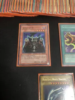 Yugioh Starter Deck Kaiba Complete SDK Complete W/ Sleeves & Deck Box - Image 3