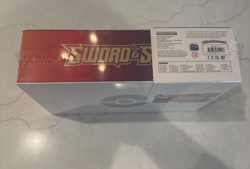 Pokemon TCG Sword & Shield Charizard Ultra Premium Collection Box 820650871115 - Image 5