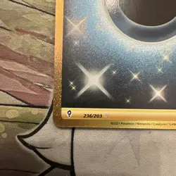 Pokemon TCG SWSH07 Evolving Skies Darkness Energy 236/203 Gold Secret Rare NM - Image 4