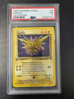 1999 Pokemon Fossil Zapdos #30 1ST Edition PSA 7 - Image 1