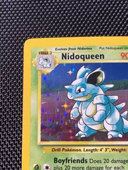 Nidoqueen 7/64 Error Holo Jungle 1999 Pokemon TCG No Set Symbol WOTC - Image 2