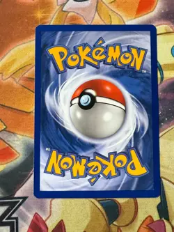 Pidgeotto 22/102 Base Set - Rare Pokemon Card - NM - Image 2