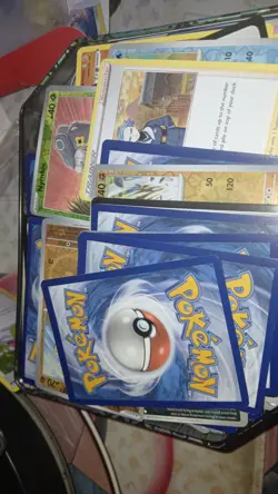 Pokemon Card Lot Bulk 775 cards modern cards look in description - Image 1